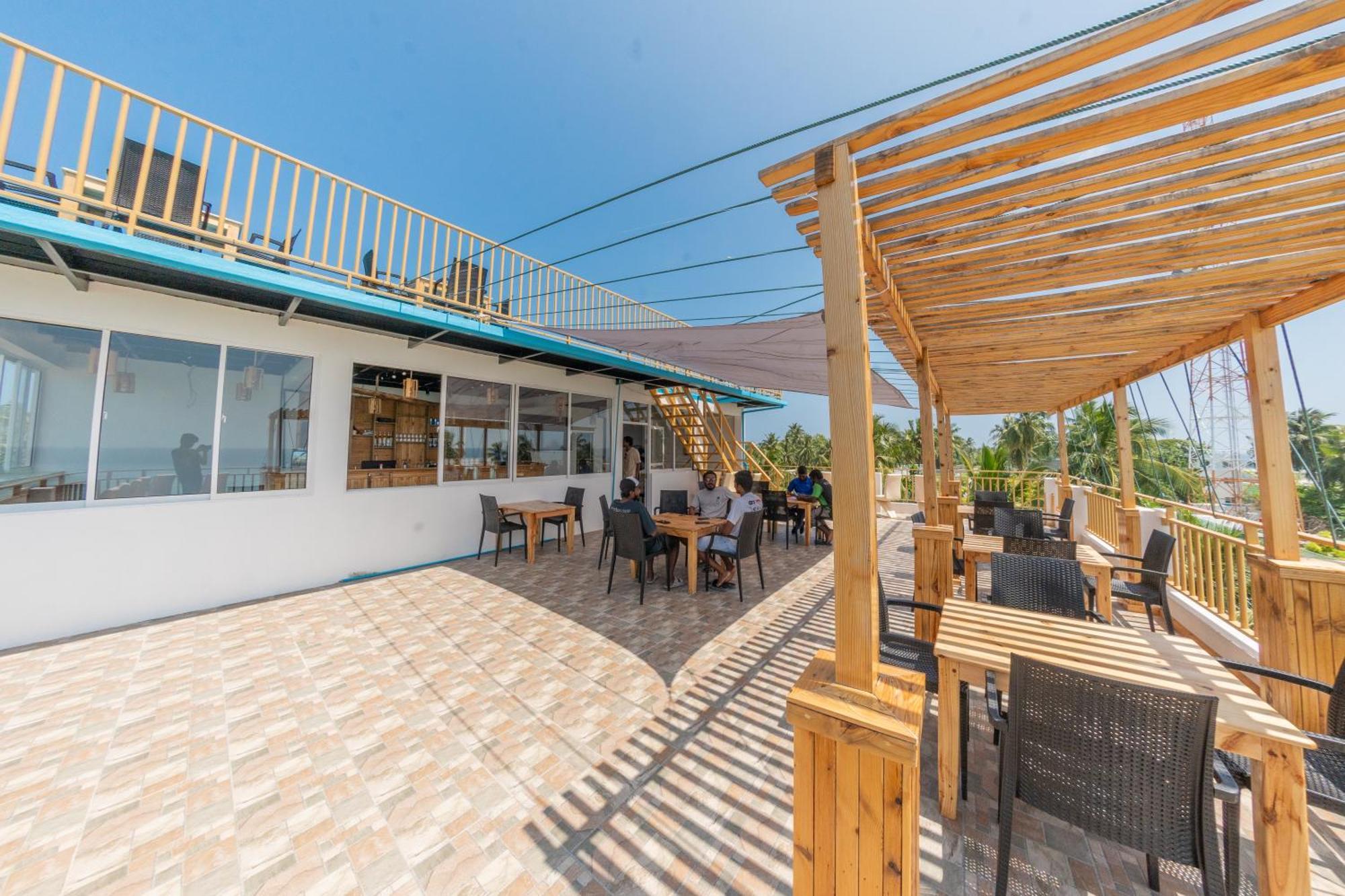 Manta Sea View Himandhoo Hotell Exteriör bild